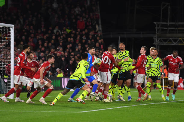 更展现了球 更展现了球