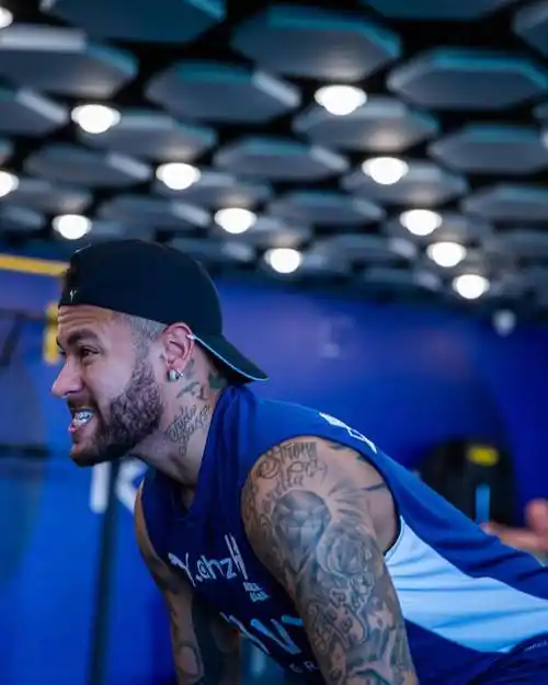 以及他的个 以及他的个